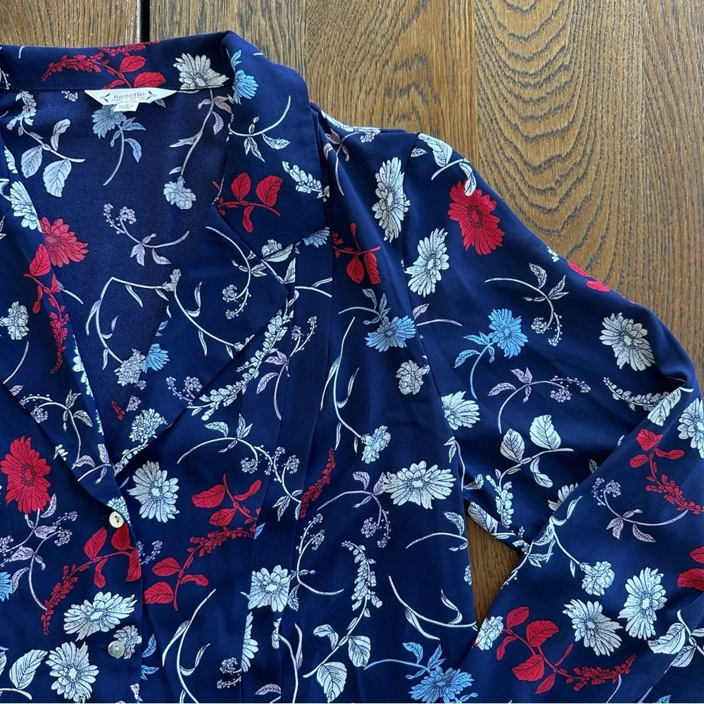 Nanette Lepore Chiffon Floral Print Pleated Top Career Blouse Women's Size M - Picture 5 of 16